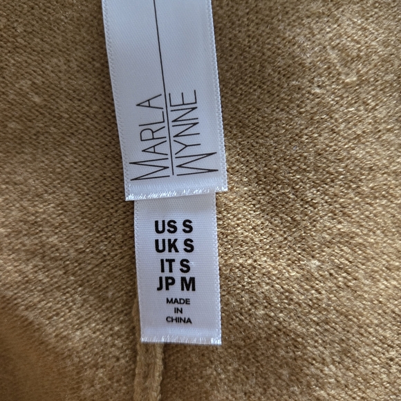 Marla Wynne Knit Top Size M - Picture 4 of 10